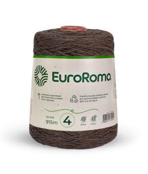 Foto com fundo branco contendo um cone do barbante euroroma n°4 de 600g na cor marrom