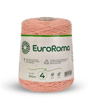 Foto com fundo branco contendo um cone do barbante euroroma n°4 de 600g na cor salmão